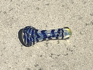 Best! 3.5" Spoon Hand Pipe in Fumed Glass w/Padded Zip Pouch - Blue & Yellow Twist