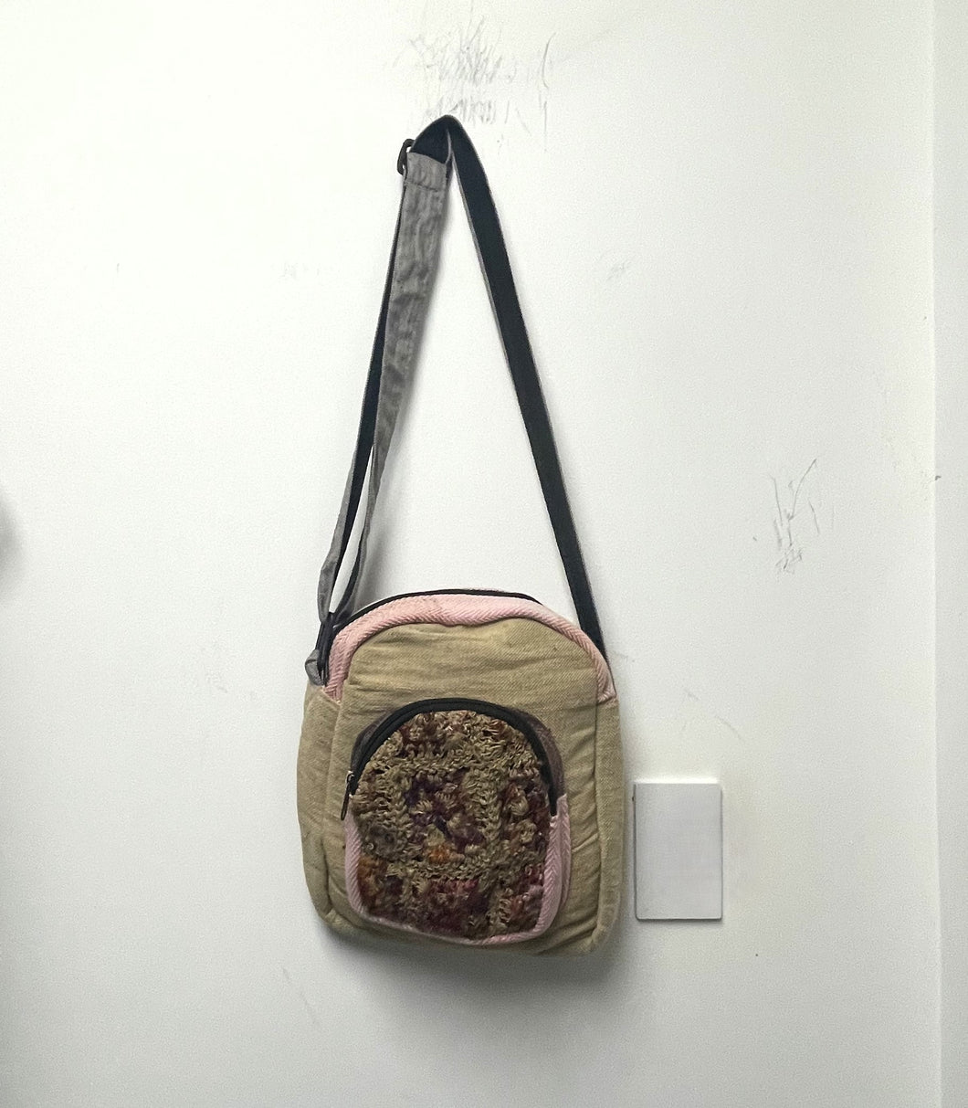 Multi Pocket Crossbody Bag Purse Made From Pure Hemp