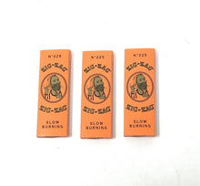 Zig Zag Orange Rolling Papers size: 1 1/4 gummed (3 Packs)