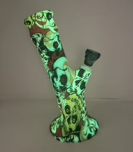 Best Thick Silicone Detachable 10" Bong Glow in the dark Skull Design