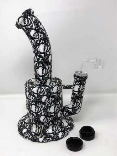 Unbreakable Thick Detachable Silicone, Large Jug Rig with Quartz Banger & Ice Catcher - Skull Design