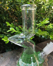 8" Beaker Zong Bong with Decorative Green Design 14mm Male Bowl with same Design - Green Lattice