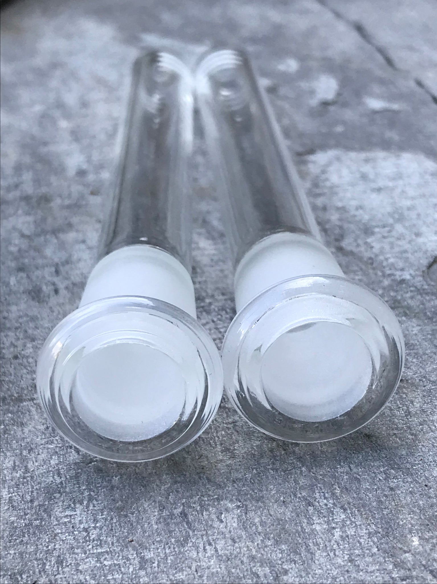 4.5" Scientific Glass, 6 Cuts Downstem Diffuser - 14mm To 18mm (2 Pack 4.5" Scientific Glass, 6 Cuts Downstem Diffuser - 14mm To 18mm (2 Pack