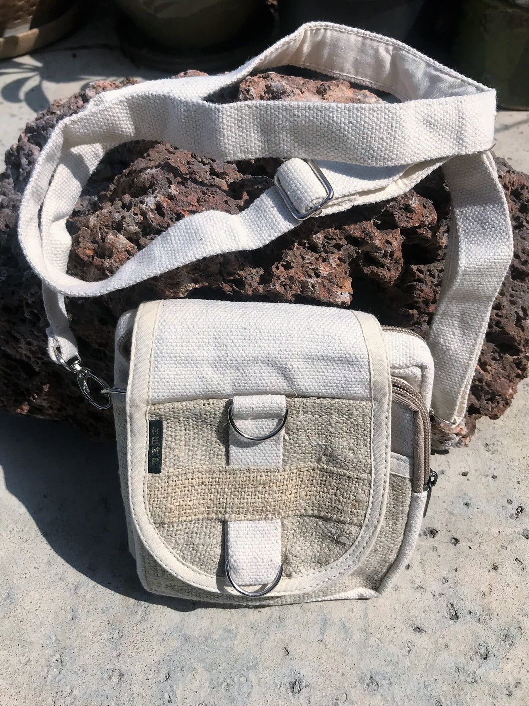 Double Zip Hemp Pack with Detachable Shoulder Strap - Volo Smoke and Vape