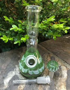 8" Beaker Zong Bong with Decorative Green Design 14mm Male Bowl with same Design - Green Lattice