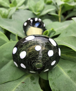 Collectible 4.5" Fumed Glass Handmade Mushroom Hand Pipe - Black Beauty